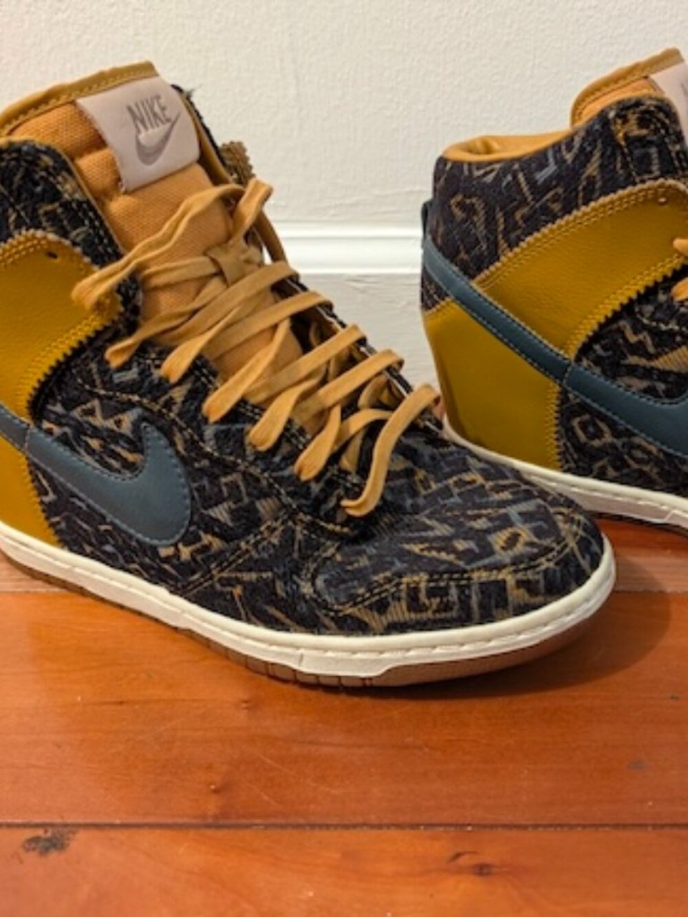 Women Nike Dunk Hi Wedge 9.5